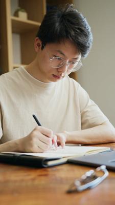 已考者梦见考试成绩具体分数