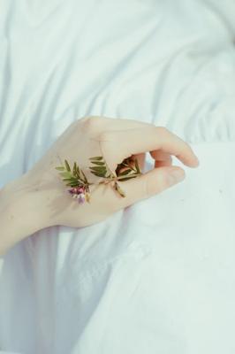 梦见戴戒指给自己做梦