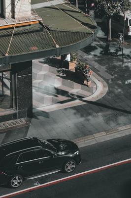 阳台斜对街心的凉亭飞檐如何化解