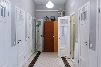 卫生间门比卧室门高，卫生间门比卧室门高风水上好不好？