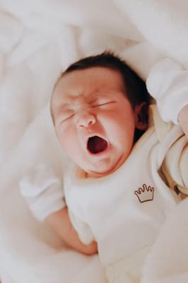 鲁姓男宝宝起名2字，姓鲁男孩叫什么名字好两个字