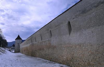 围墙大门的风水，围墙大门的风水原则和禁忌