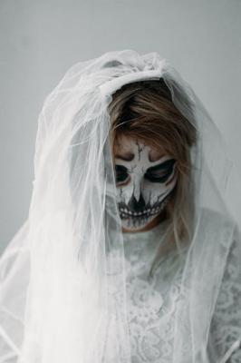 梦见死人给我孩子结婚随礼了吗