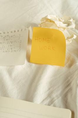 梦见舅妈在工作