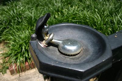 院子里放水缸养鱼有什么讲究，水缸风水摆放有何玄机