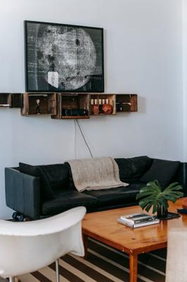 客厅沙发和电视柜的摆放方位，根据风水学说解析方位禁忌