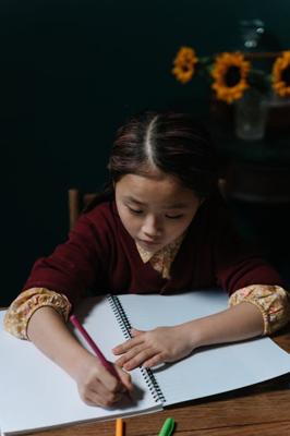 唐诗中带恬字适合女孩的名字，唐代诗词为灵感的女孩美名推荐