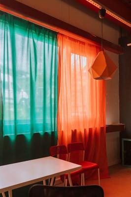 餐厅窗帘颜色风水禁忌，餐厅窗帘什么颜色好风水