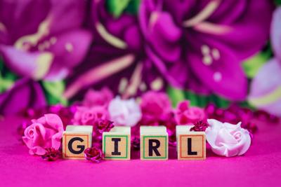 超字女孩最佳组合名字，女孩子名字带超加什么字比较好？