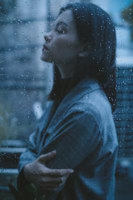 梦见下雨是什么征兆女性周公解梦