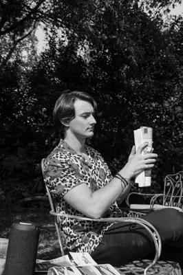 水瓶座男生没看上对方表现，提升吸引力的星座建议