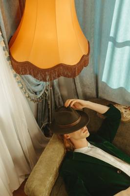 梦见老公戴帽子