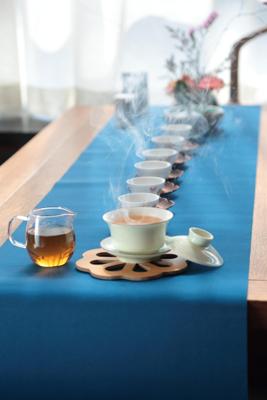 茶桌摆设风水，茶桌摆放风水方向主人对什么方向