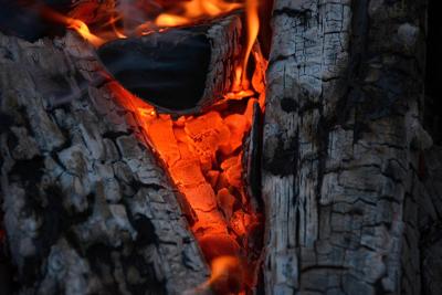 取名带火和木的寓意好的字，火木寓意好名字推荐