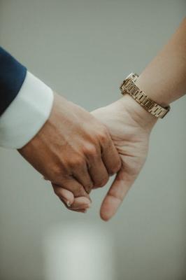 属龙的夫妻在事业上，属龙的夫妻在事业上如何携手共赢