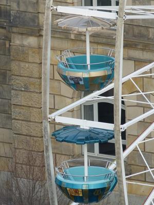 空鱼缸放在家里好不好，风水讲究空鱼缸有利财运