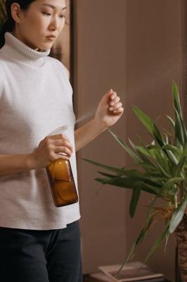 水瓶男性格与脾气，水瓶男性格脾气特点和缺点