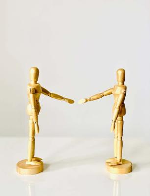 梦见自己和同事吵架