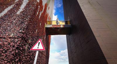 大门横梁的危害，大门横梁的风水与易理阐释